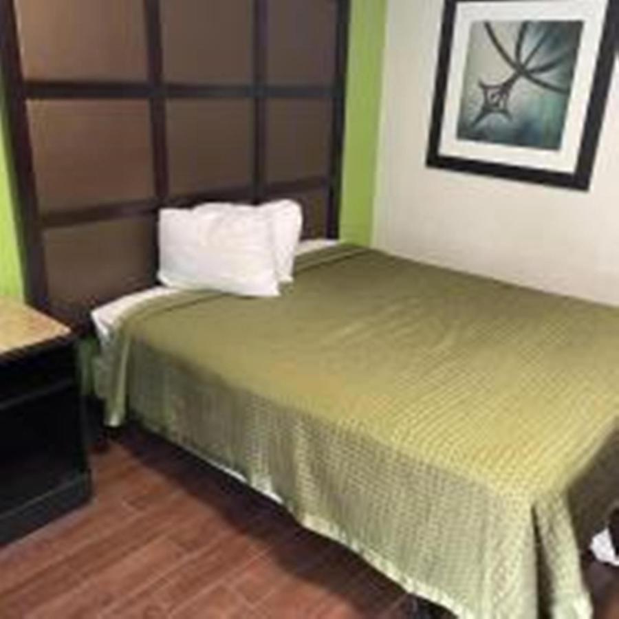 מונטגומרי Sunrise Extended Stay Hotel מראה חיצוני תמונה